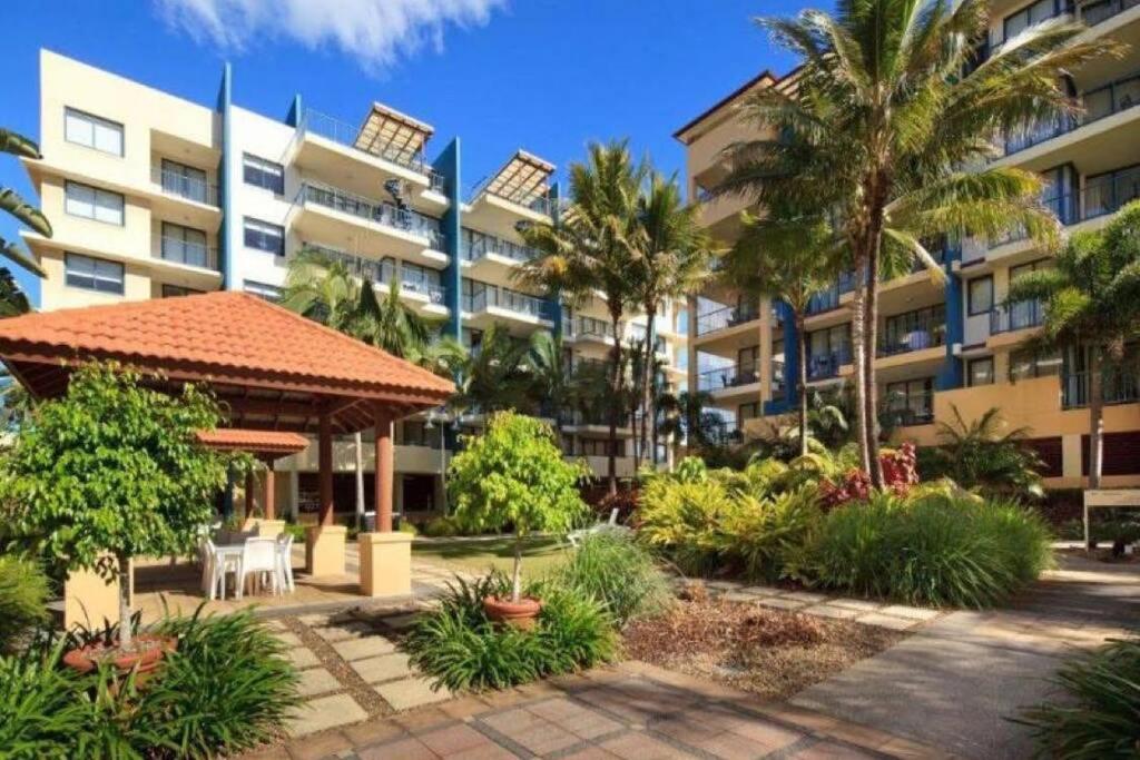 Alexandra Headland Resort With Stylish Stays Buitenkant foto