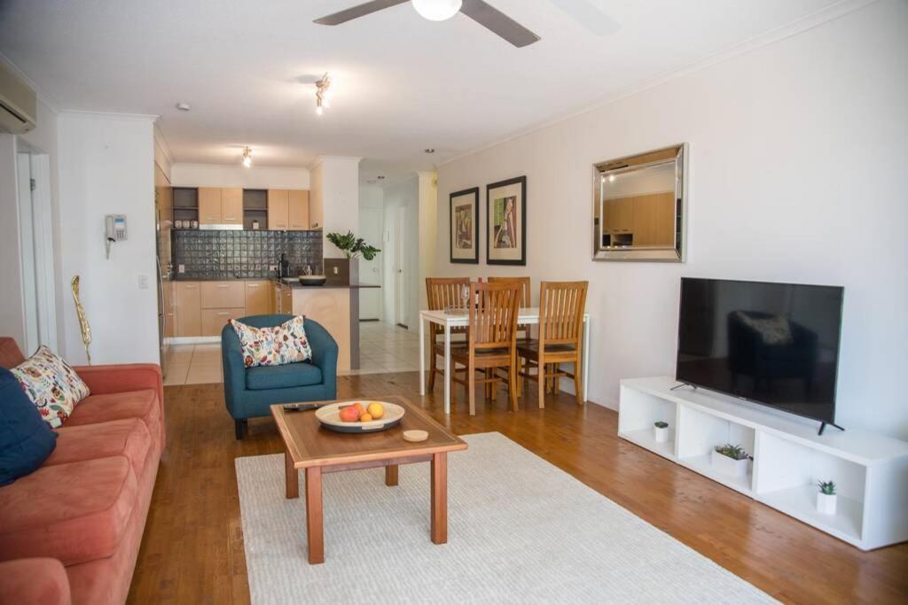 Alexandra Headland Resort With Stylish Stays Buitenkant foto